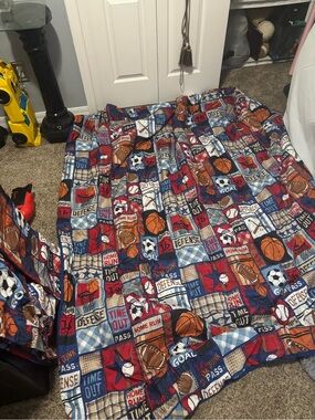 Target Kids Sports Comforter Red Blue Orange Multi-Color
